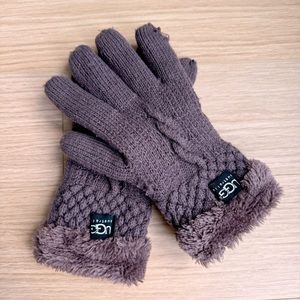 Purple Taupe Knit Winter Gloves Faux Fur Lined Cozy Warm Cabin Ice Skating